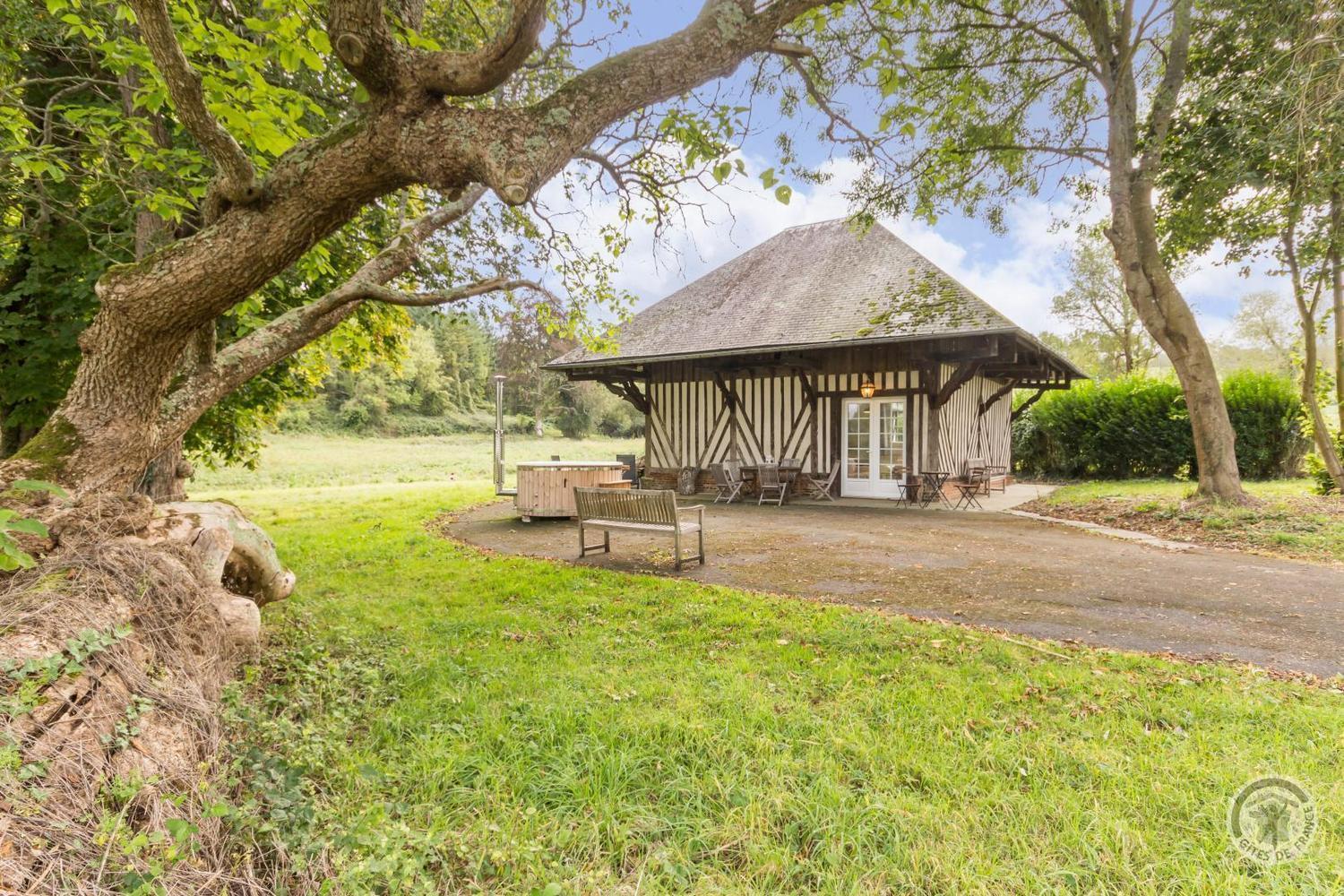 L'Atelier A L'Oree Des Bois Saint-Pierre-en-Auge Екстер'єр фото